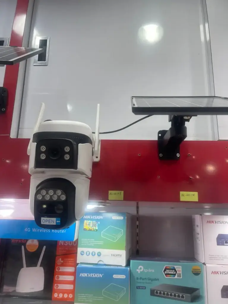 PCC Shop-solar-camera-1-Vstarcam-Tuya